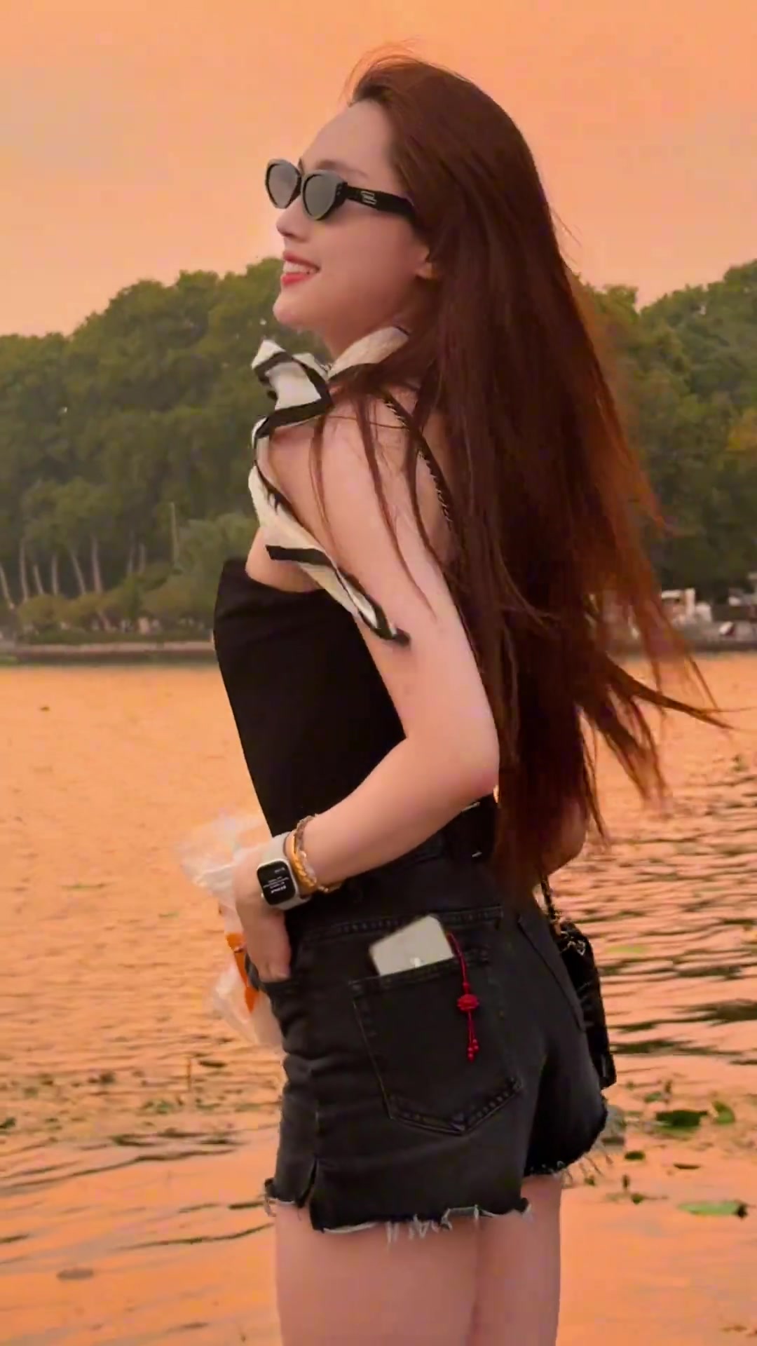 真漂亮老妹儿！南京媛越来越有韵味了，不戴口罩依然很美