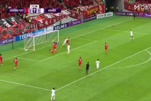 射门2-16!海港0-2町田泽维亚仍垫底 傅欢乌龙相马勇纪建功