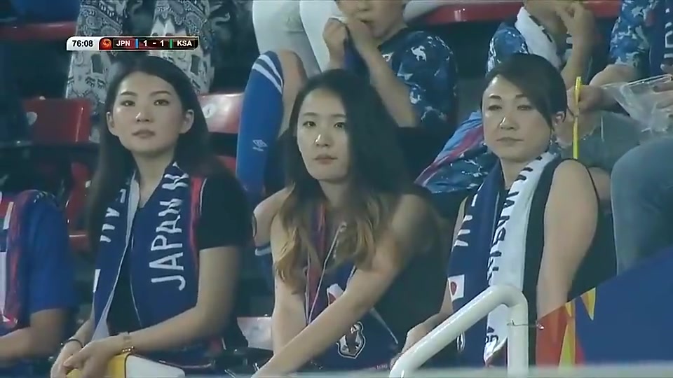 名场面！当年网上疯传的日本母女球迷