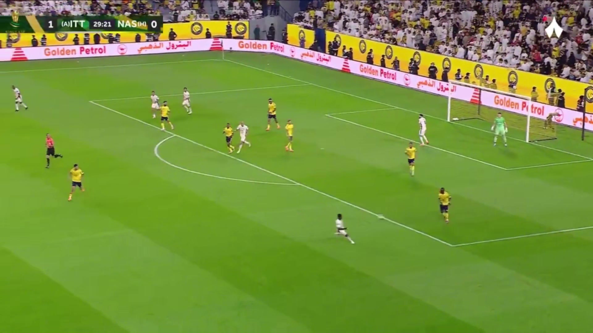 C罗传中击中对手后反弹安吉洛破门，胜利第30分钟扳平联合！