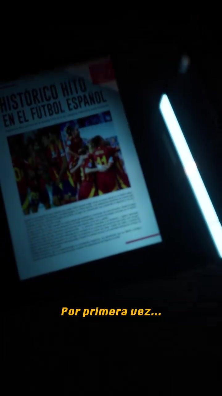 世界杯最大热门?媒体庆祝西班牙男女足世界排名都是第一!