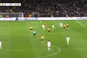 进球大战！切尔西4-3狼队晋级联赛杯8强 吉腾斯1射2传德拉普染红