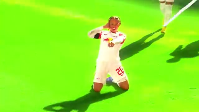 迟迟找不到状态！哈维西蒙斯莱比锡时期精彩集锦！要水了吗？