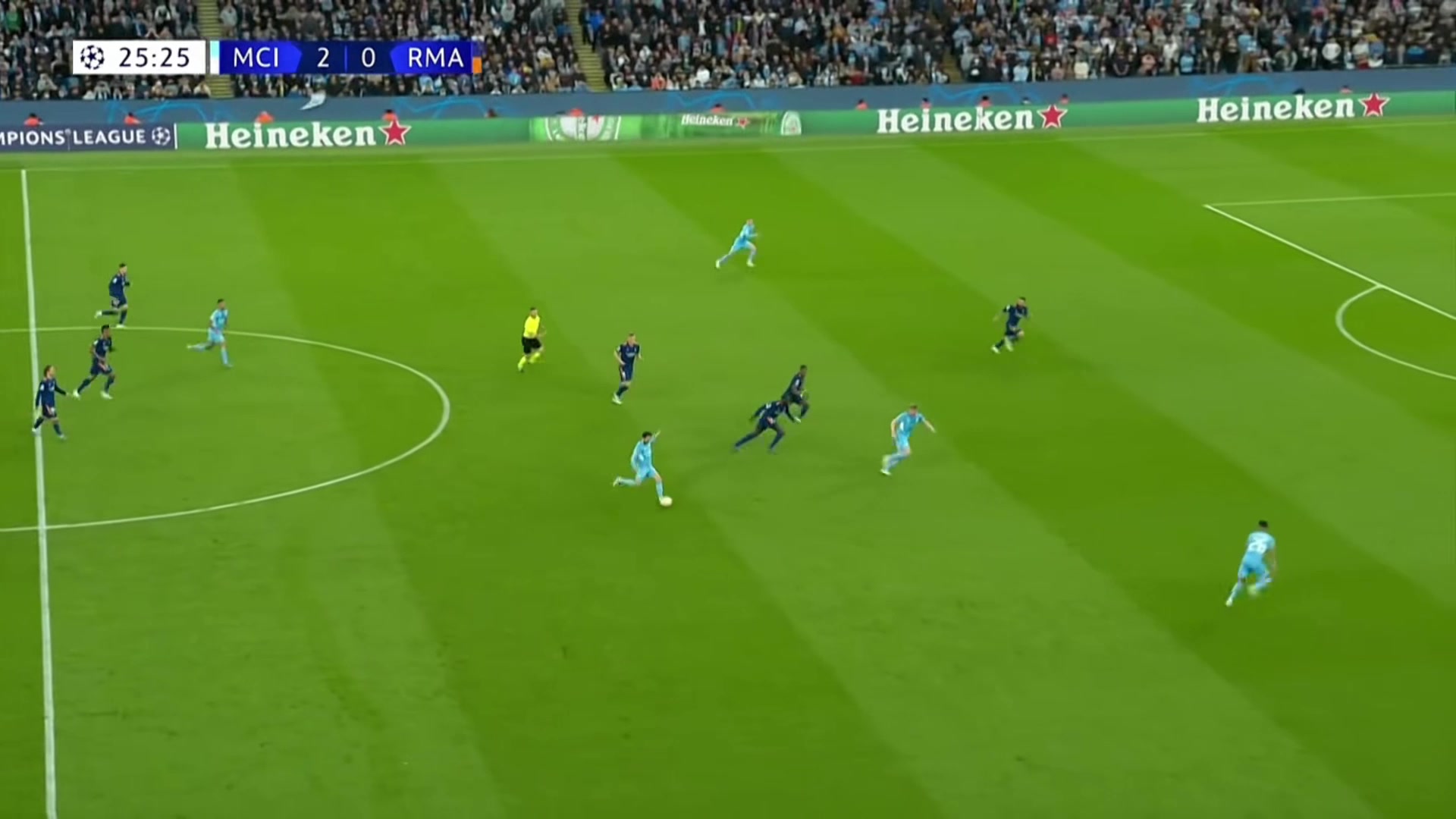 你怎么看❓️当年瓜迪奥拉对马赫雷斯这球十分气愤