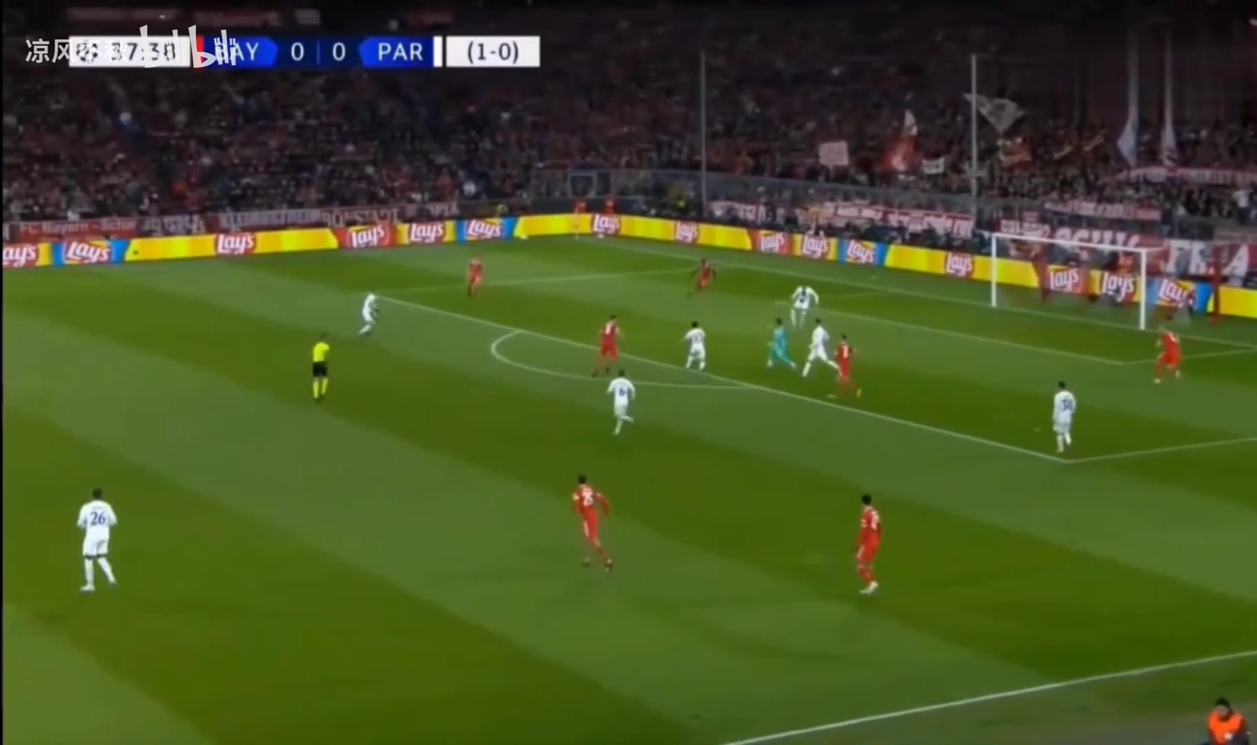 德里赫特封神铲！一球铲回7000万，打巴黎这场的发挥太关键了