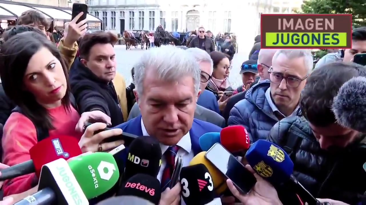 拉波尔塔接受采访时被皇马球迷打断！他笑谈：昨天很难熬吧