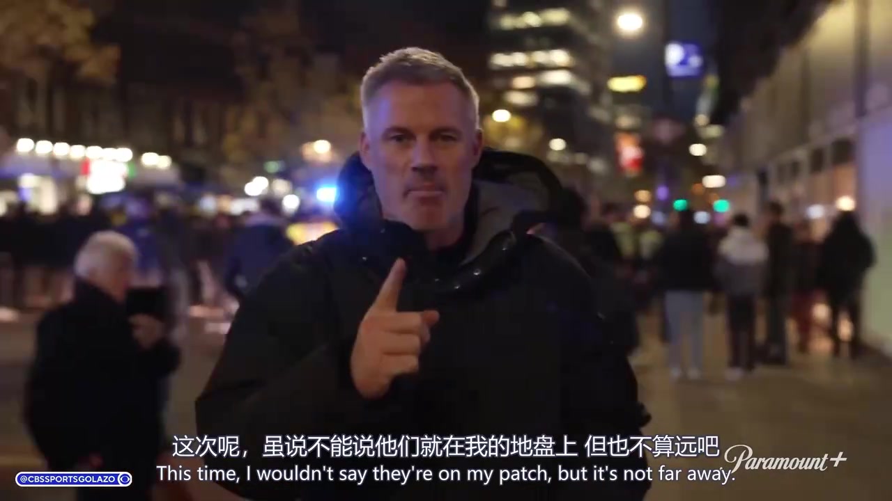 地主之谊是吧！卡拉格在曼城和异父异母的多特球迷一起喝酒聊天！