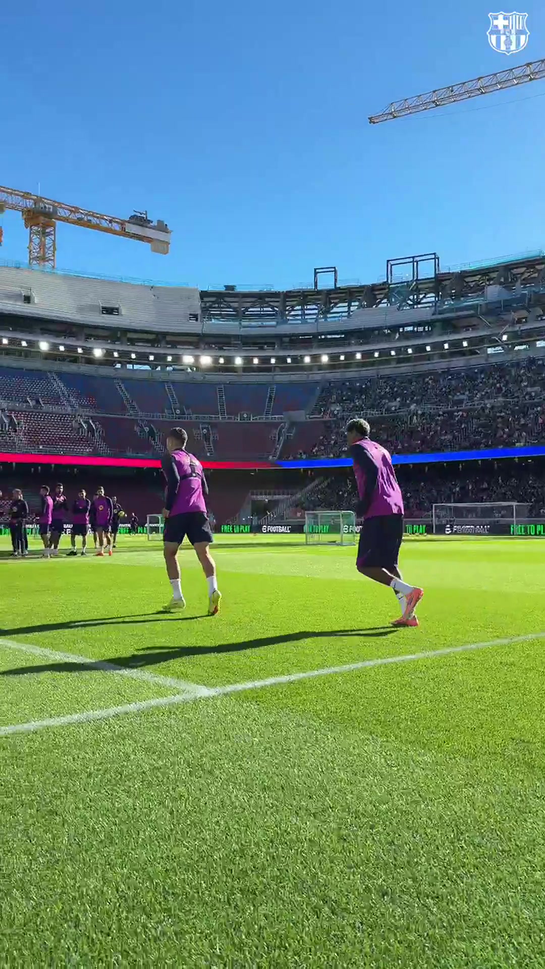 回到诺坎普！巴萨官方发视频配文：真令人起鸡皮疙瘩