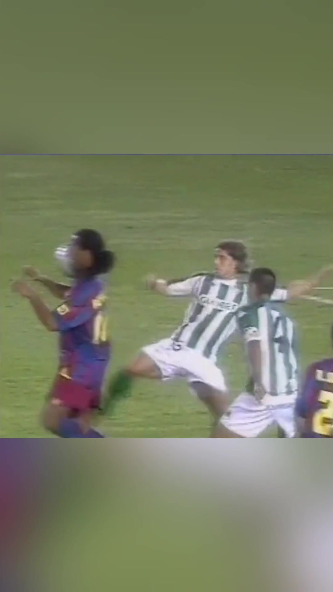 小罗：我年轻时候他们根本碰不到球！