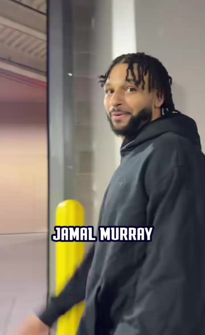 打的最好的起步最晚是吧！采访掘金球员：你是几岁开始打球的？