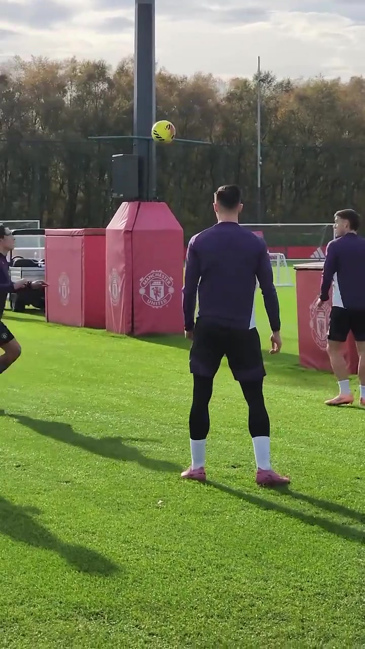 客场挑战热刺曼联最新训练集锦，利马也开始训练了