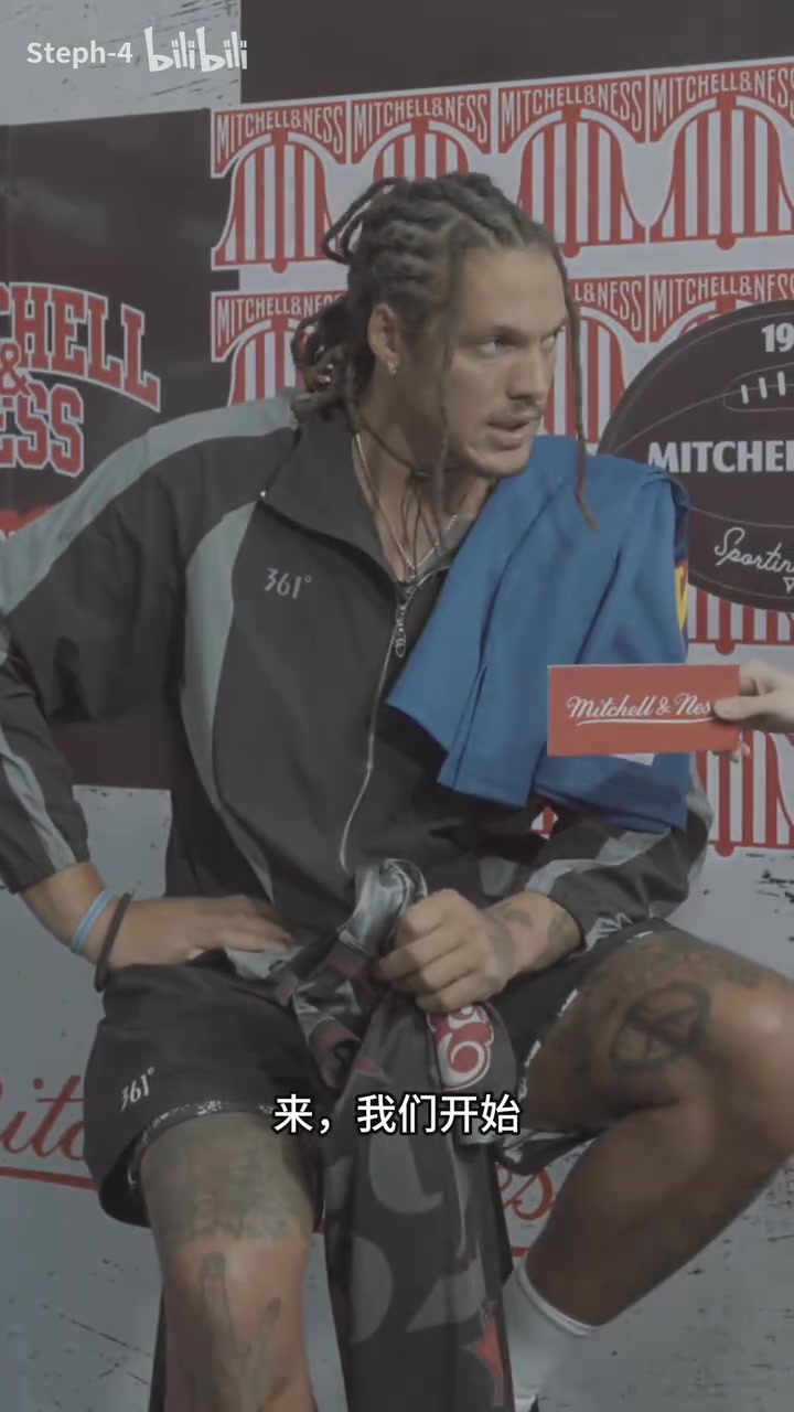 专业领域！戈登的实战扣篮球员选择：毫无疑问是卡特！