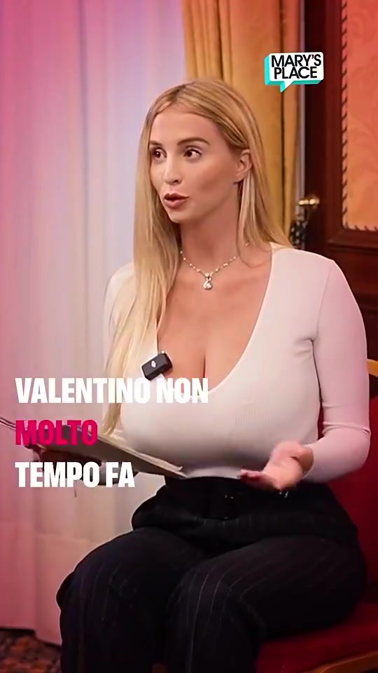 WTF！这是人类能拥有的身材嘛皇马新女主持这太夸张了