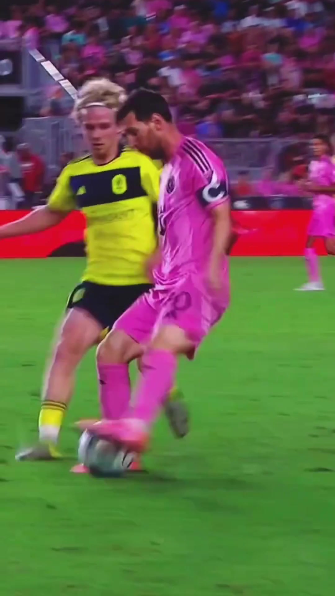 无情戏耍！梅西：刚才是你说话很大声啊