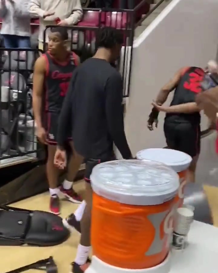 素质真的很重要!这样的好球员,真的太少了!