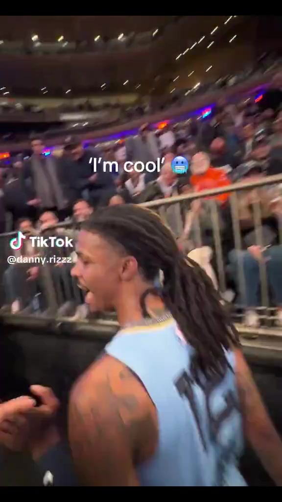 纽约球迷在赛后招募莫兰特去尼克斯，后者回应：不用了！