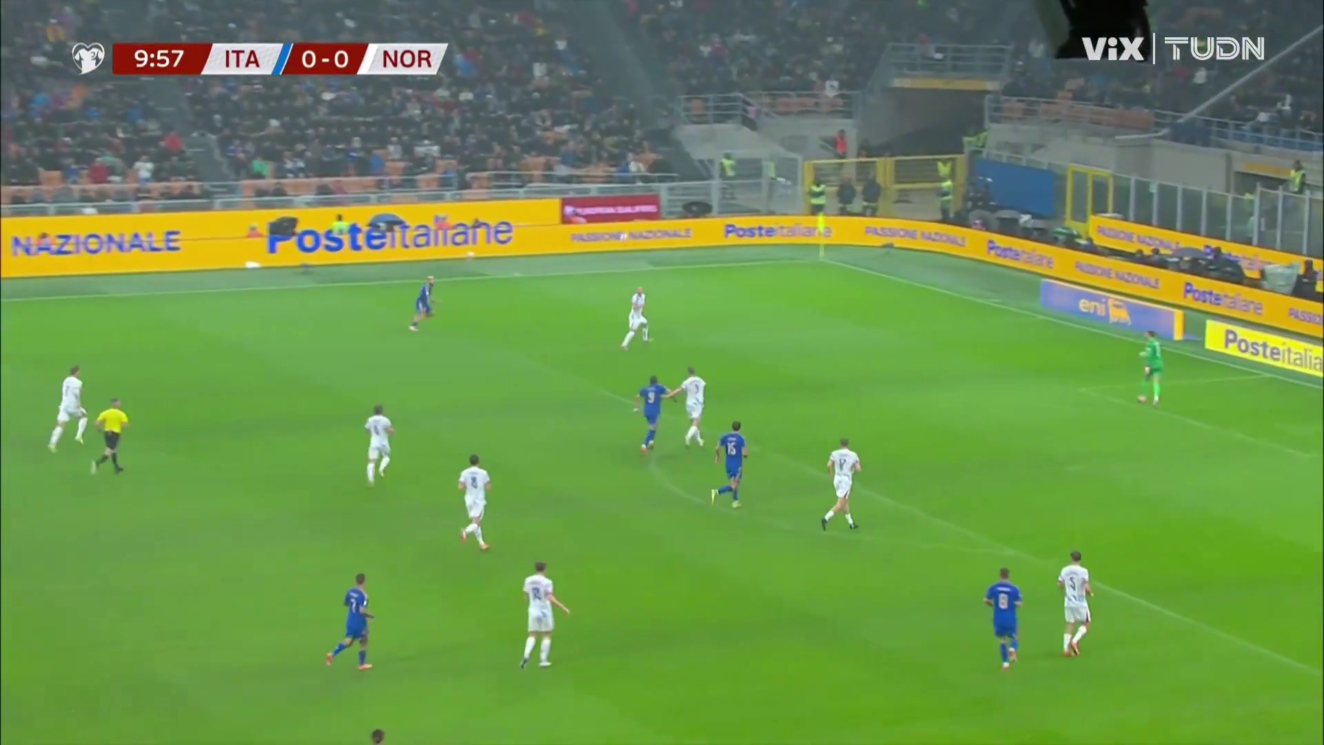 意大利率先破门！埃斯波西托转身低射入网