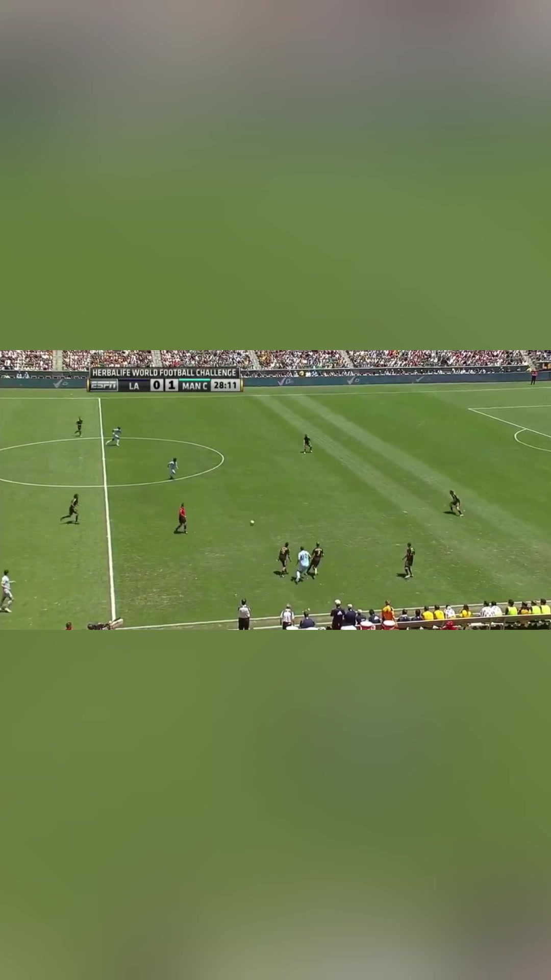 巴洛特利单刀球杂耍马赛回旋玩砸！曼奇尼气疯直接把他换下！