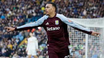 2025年11月24日 让一追二！维拉2-1利兹联升至第4 罗杰斯双响+精彩任意球制胜