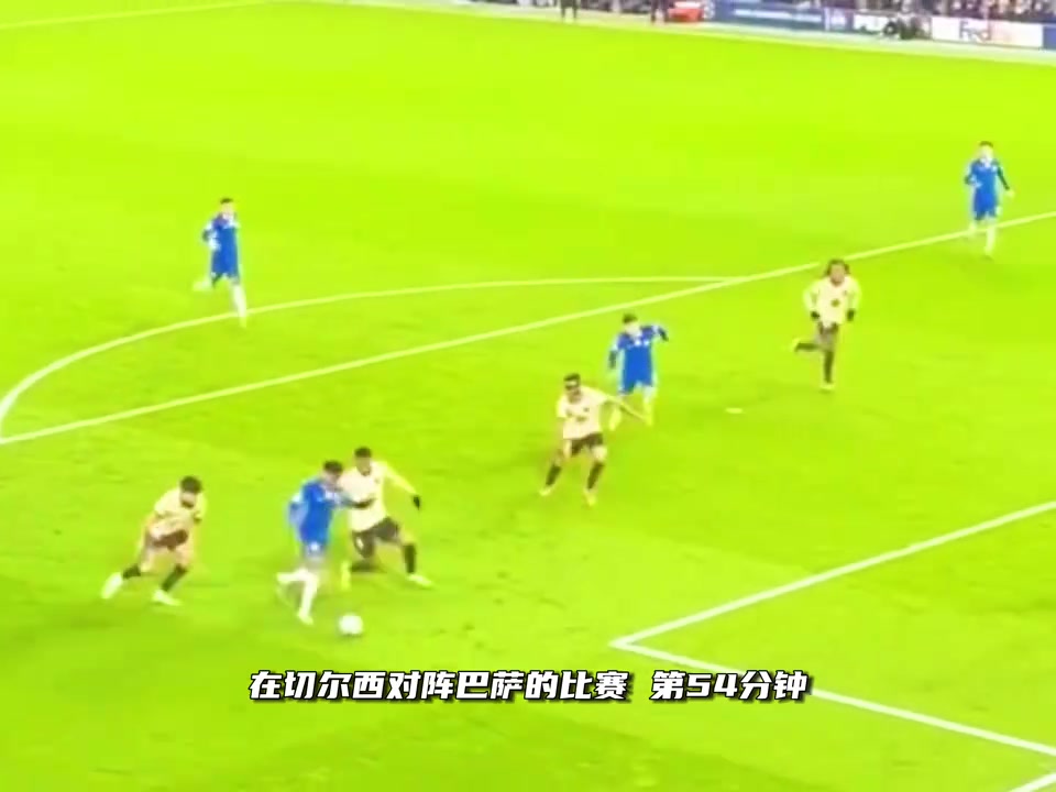 真的强！埃斯特旺1V2爆射破门，让库巴西和巴尔德非常狼狈！