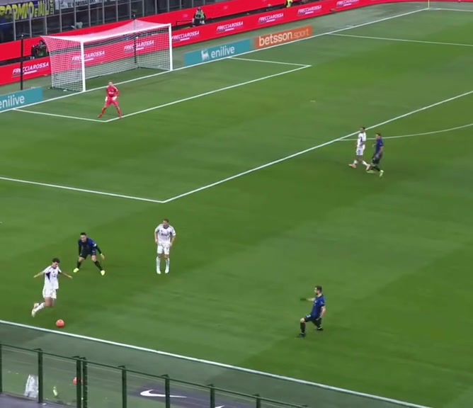 齐沃的足球！网友惊叹：国米这次前场高压简直太疯狂了