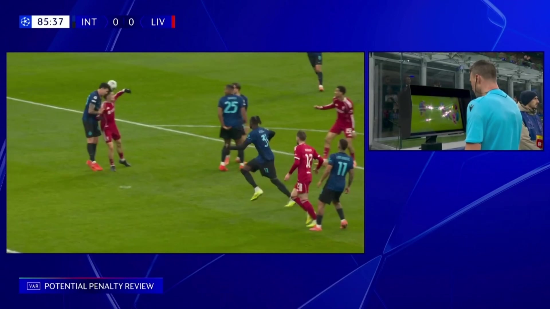 利物浦破僵！巴斯托尼禁区拉拽维尔茨送点，索博点射破门