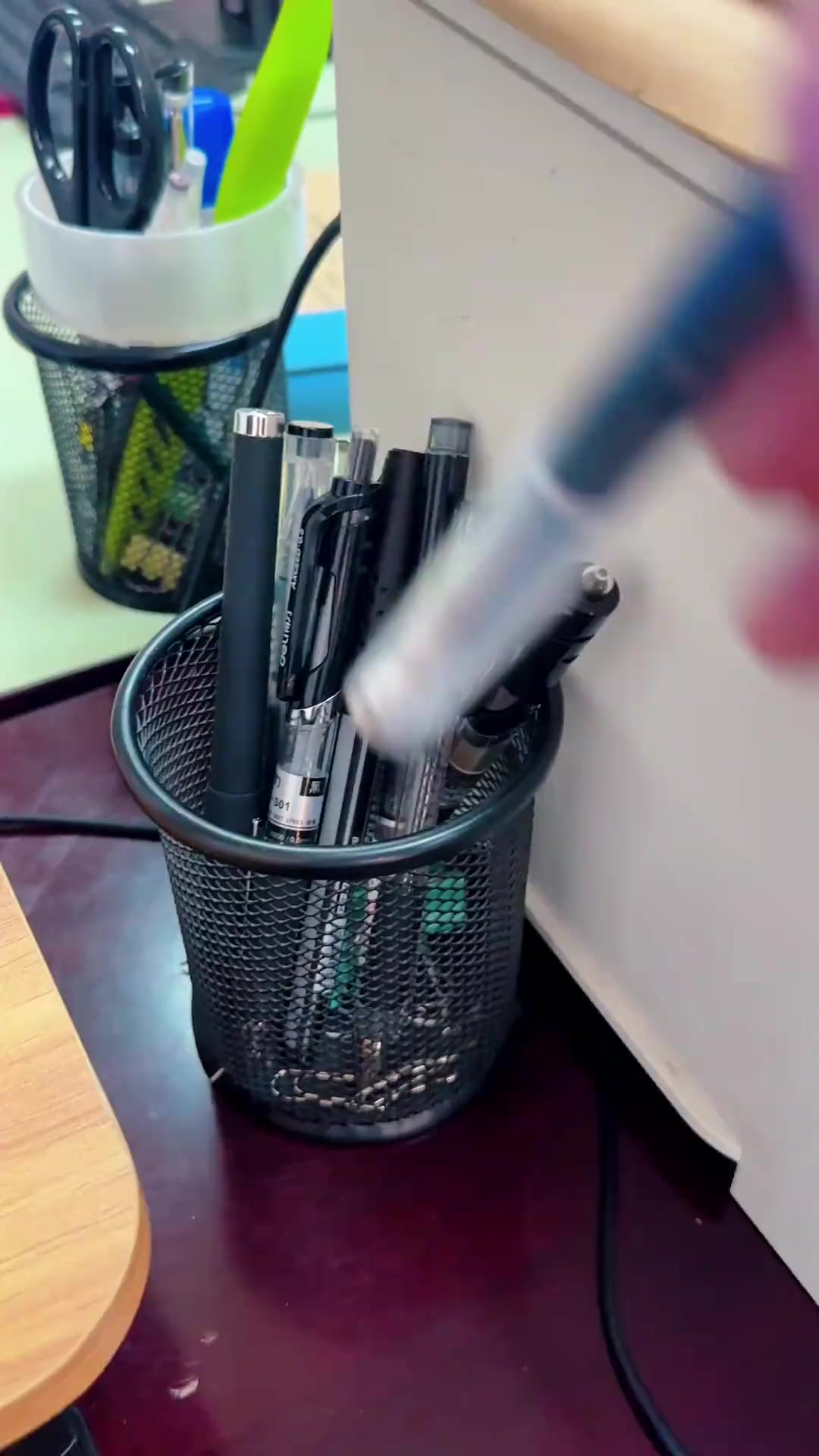 看看一位80后职场宝妈下班后换装备到球馆练球vlog