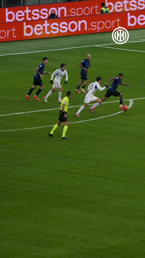 救活了？国米官推晒视频怒赞恩里克后场的控场能力