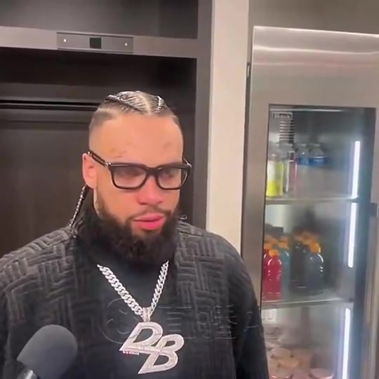 被驱逐!狄龙上个月谈詹姆斯:他喜欢别人俯首称臣,但我不会低头