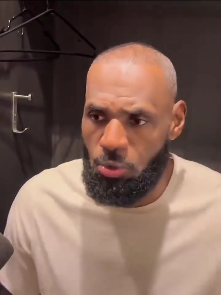 【我们只是竞争】詹姆斯谈与狄龙冲突。