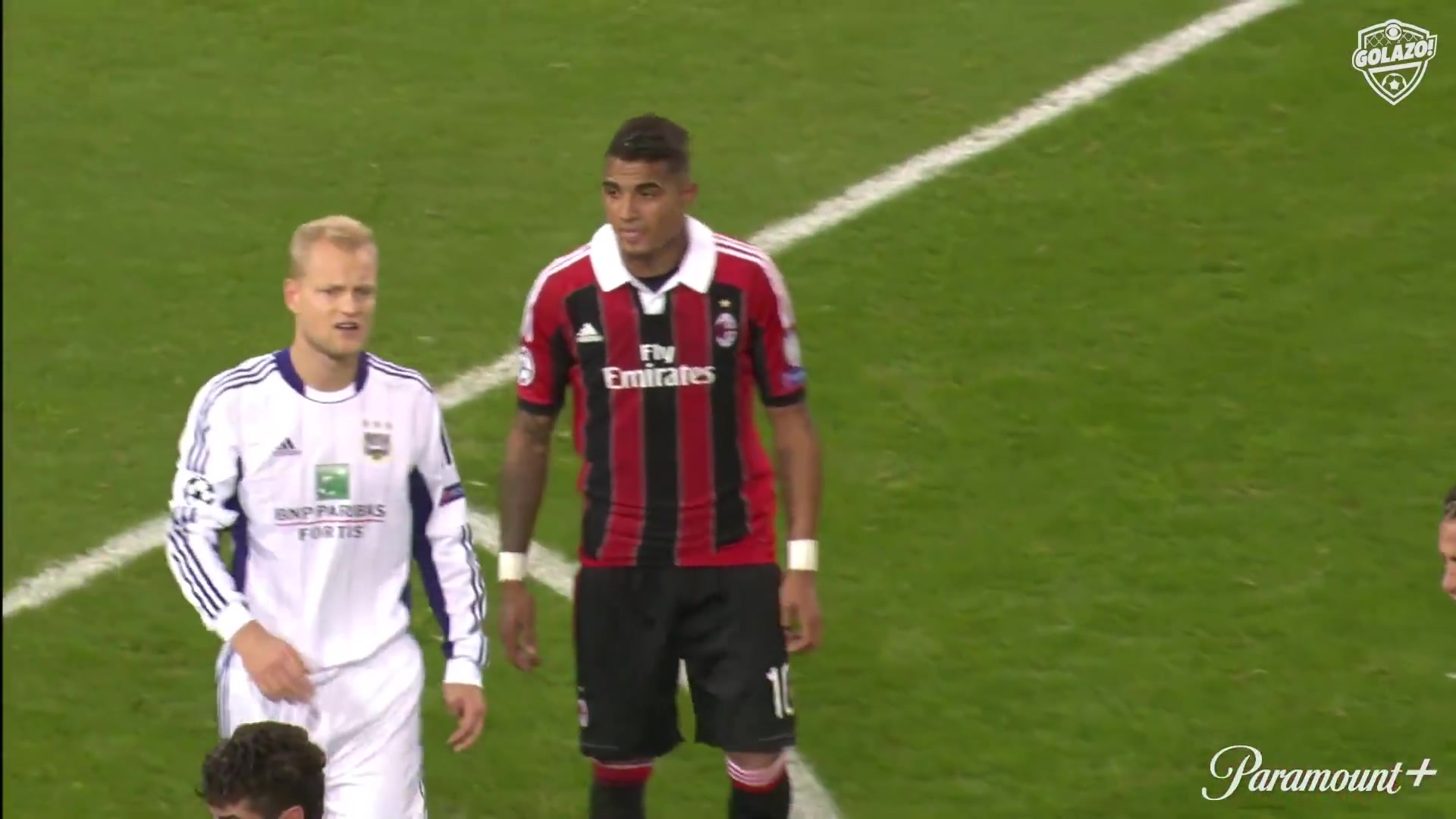 燃爆欧冠！忆当年的天外飞仙：12年梅克斯禁区外超远倒钩