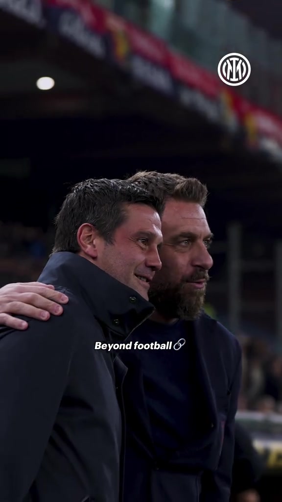 昔日队友！国米官推晒特写：两位意甲新锐教头惺惺相惜