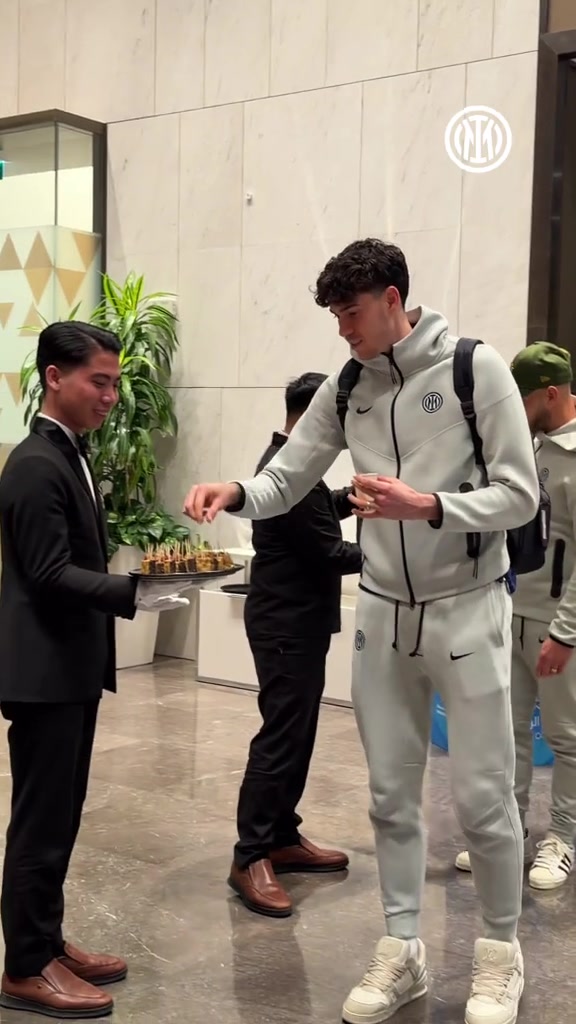 备战意大利超级杯！国米众将抵达利雅得享受到贵宾礼遇