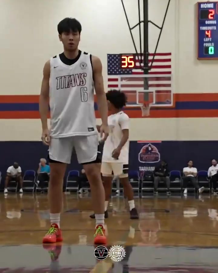 表现不俗！张博源拉斯维加斯首战集锦！抢断反击一条龙暴扣！