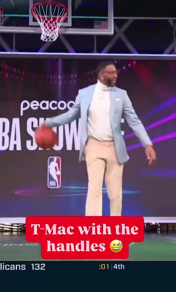 风采不减当年!在近期的NBC演播厅中,麦迪小秀了一波运球~