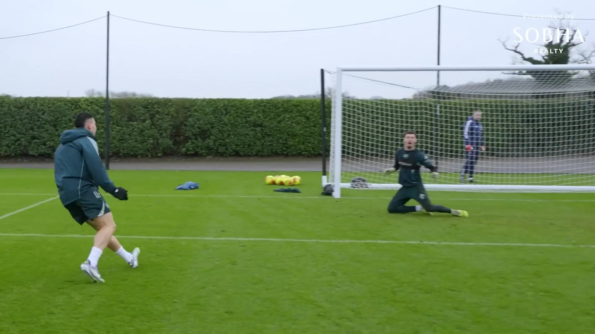 这射术如何？阿森纳前场攻击手全部加练射门