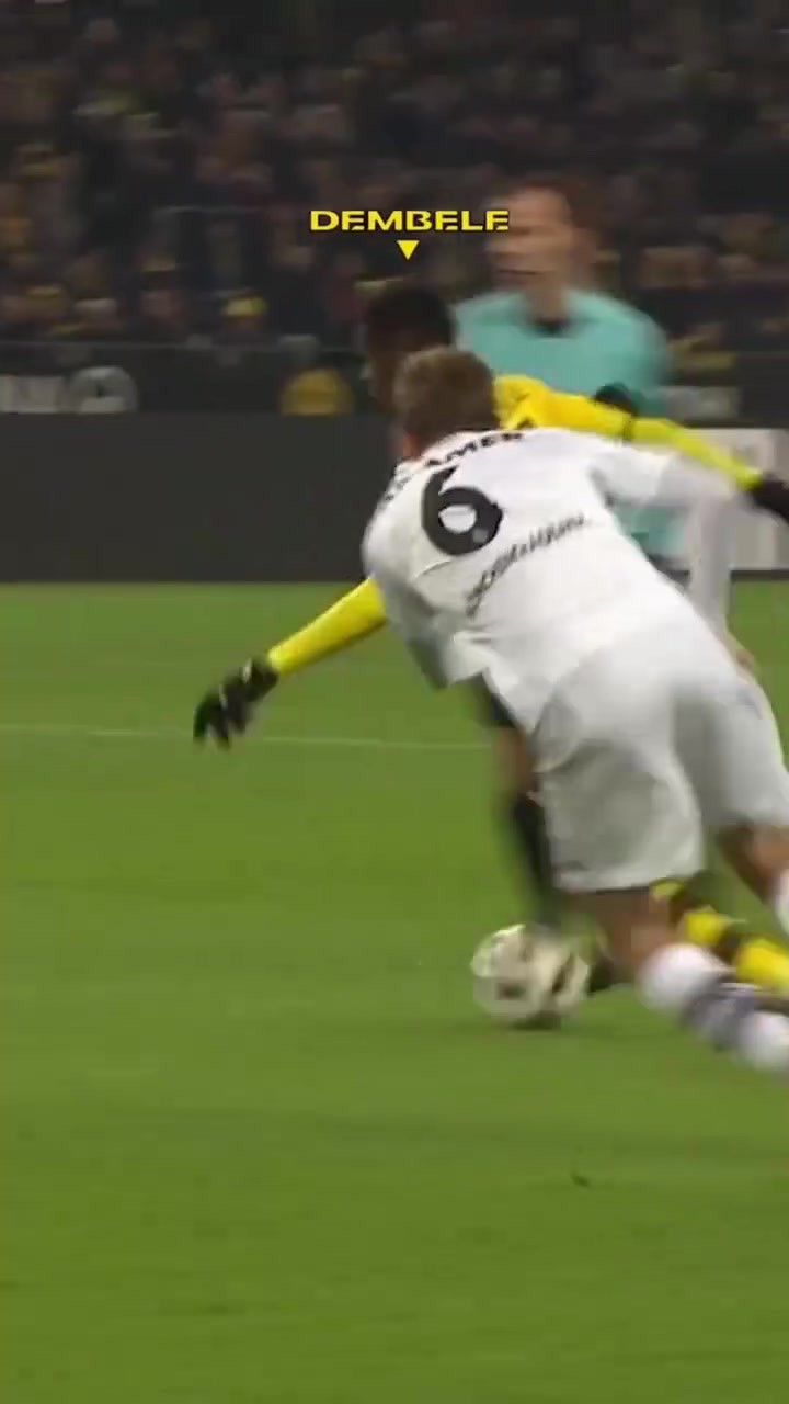 这个前场组合战力很强啊！登贝莱罗伊斯美羊羊当年的默契配合