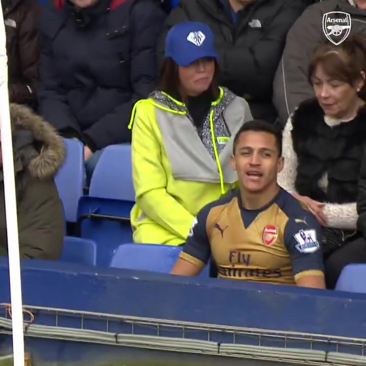 累死我了！桑切斯在古迪逊公园球场的经典时刻