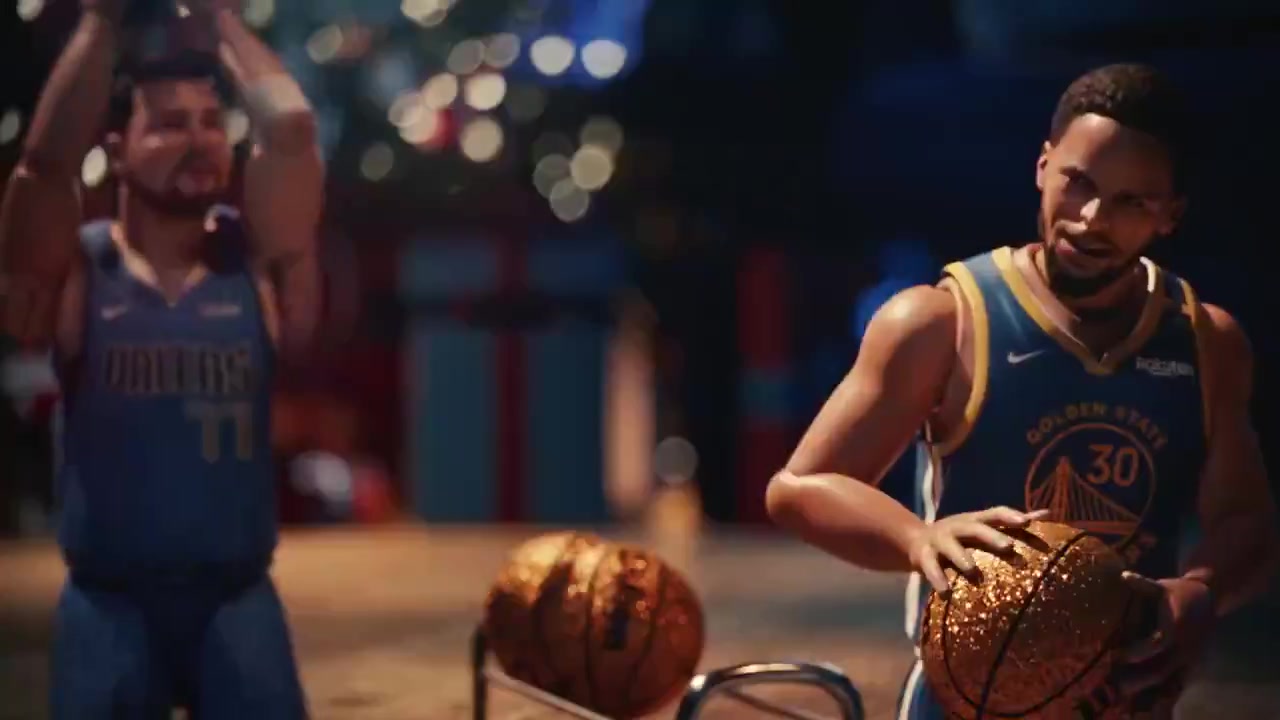 物是人非！回看去年圣诞大战宣传片，77还在独行侠，KD还在太阳