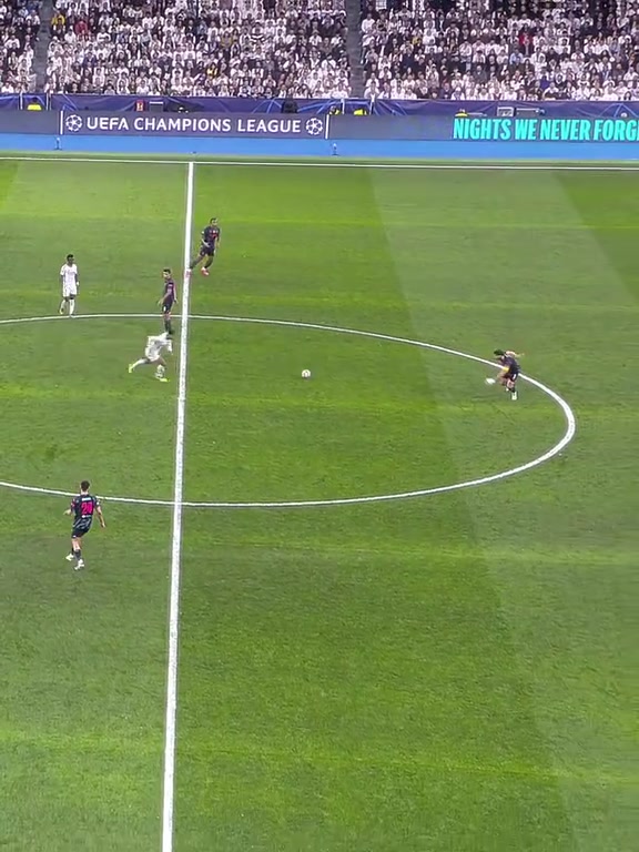 就是稳准狠!名场面:鲁本迪亚斯飞身铲断贝林厄姆!