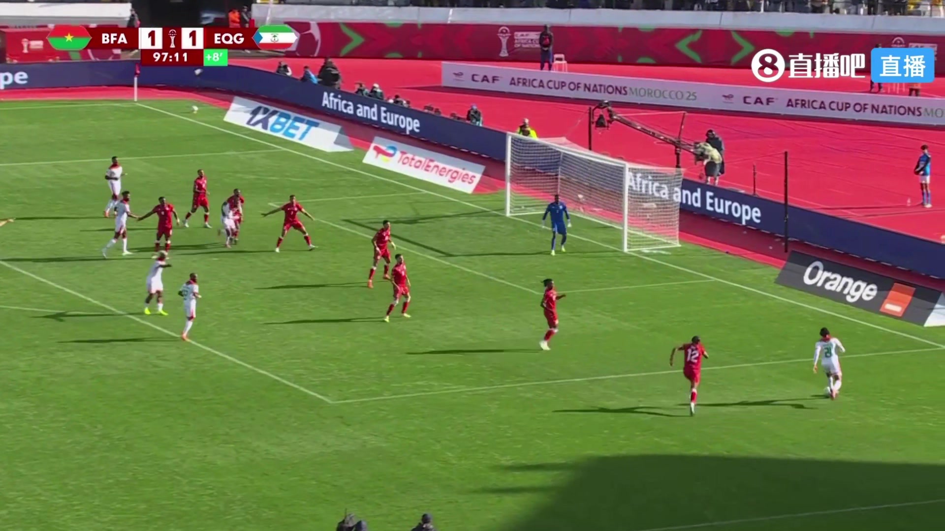 补时2分钟2球！塔普索巴第97分钟破门，布基纳法索2-1赤道几内亚