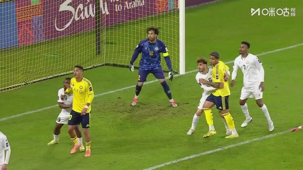 胜利上半场3-0锁定胜局！菲利克斯角球助攻，阿姆里头球破门！