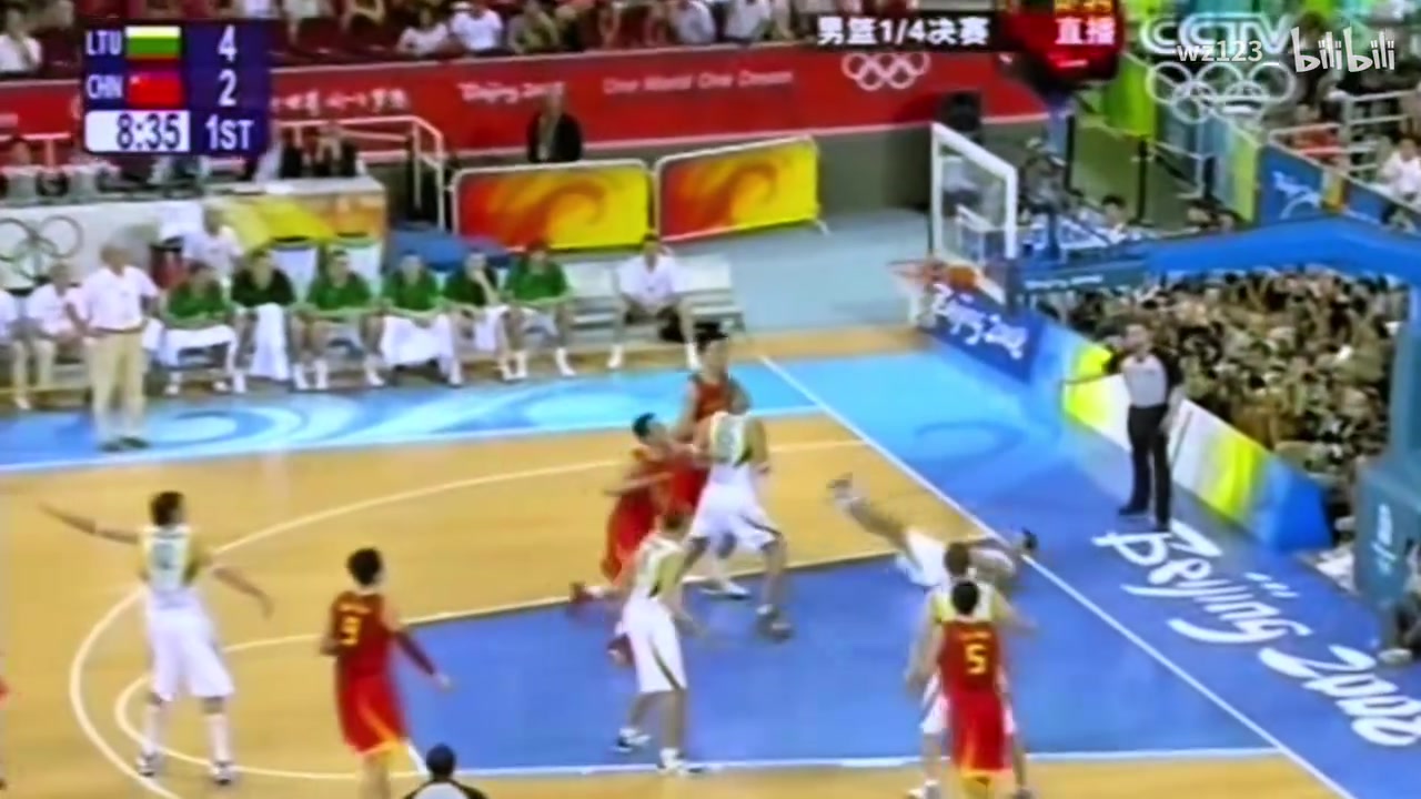 拼尽全力！08年奥运会中国男篮对阵立陶宛全场集锦！