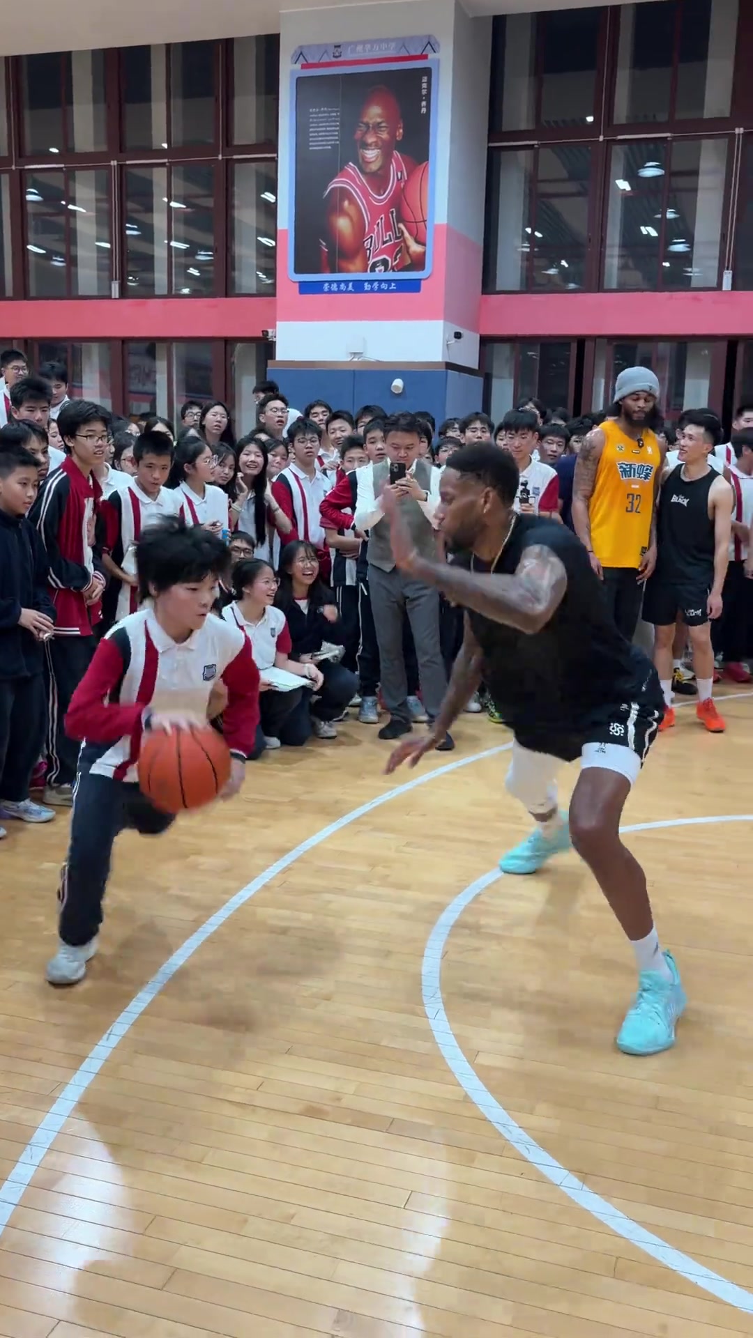 篮球的意义是什么？刺激的竞技？热血的对抗？还是对冠军的渴望？