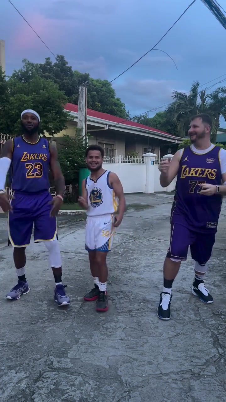 百分组合偶遇mini库里 ！