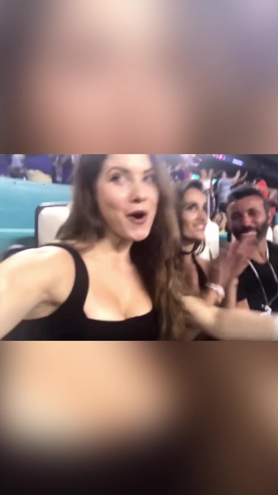 神仙颜值！让内马尔都心动的美女！忍不住回头多看她几眼！