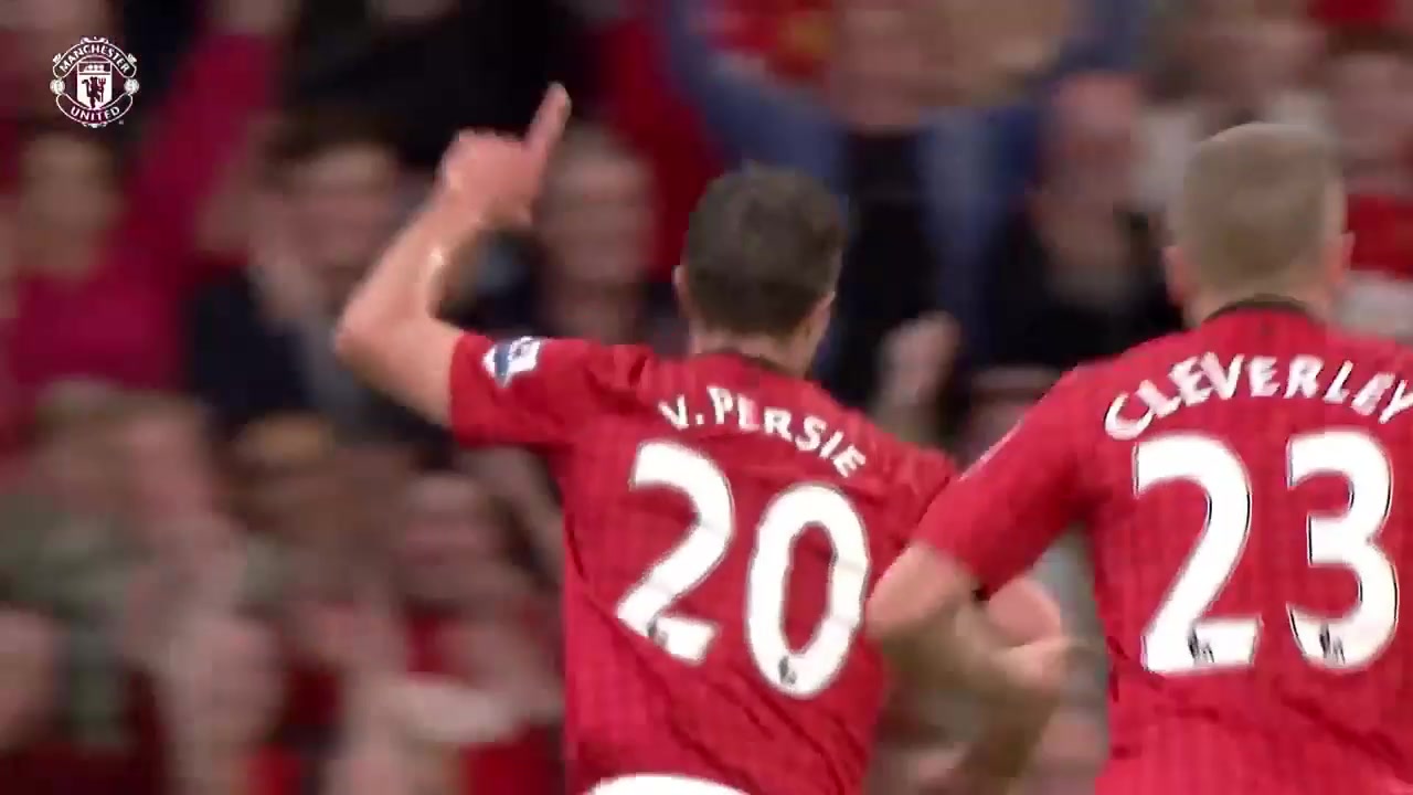 超级终结！范佩西曼联英超首球！不停球潇洒凌空斩破门！