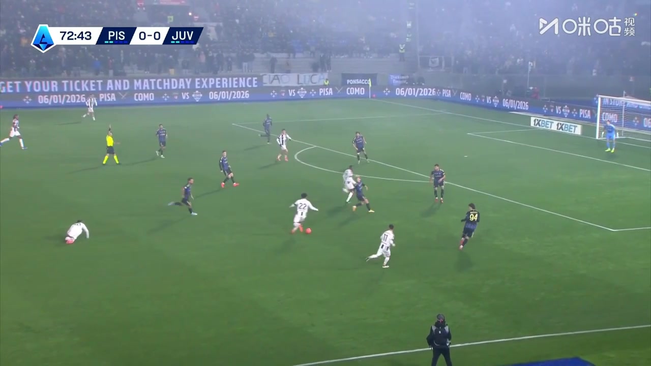 尤文打破僵局！麦肯尼传中卡卢卢门前乱战破门！