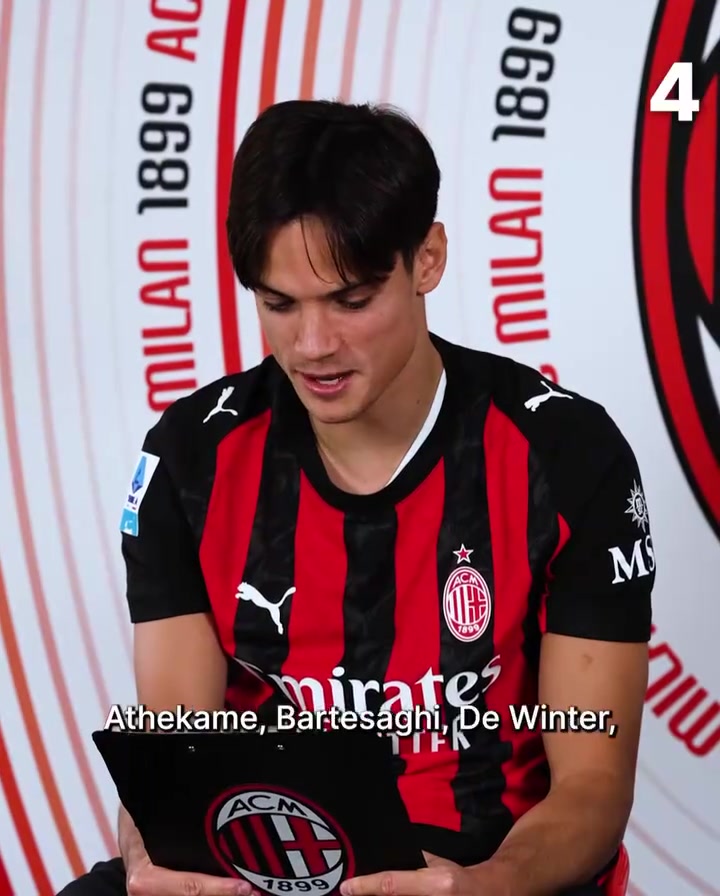 背贯口呢！托莫里和里奇挑战：一口气说出尽可能多的米兰球员