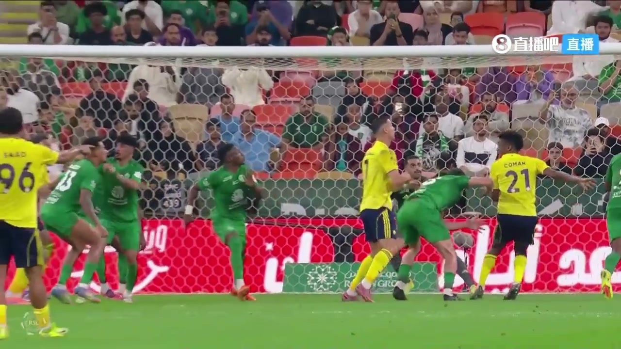 胜利连追2球2-2扳平吉达国民！阿姆里头球破门双响！